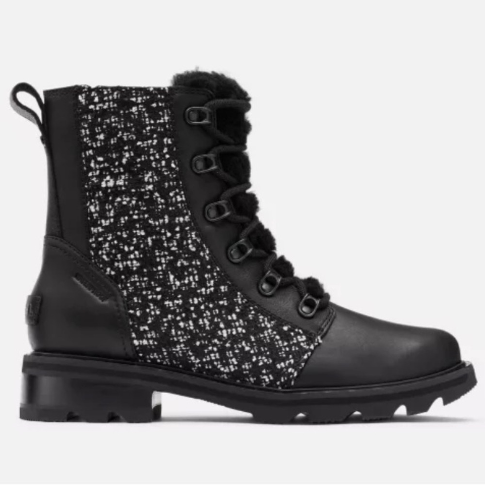 NWT SOREL lennox lace up waterproof combat Moto boots size 6